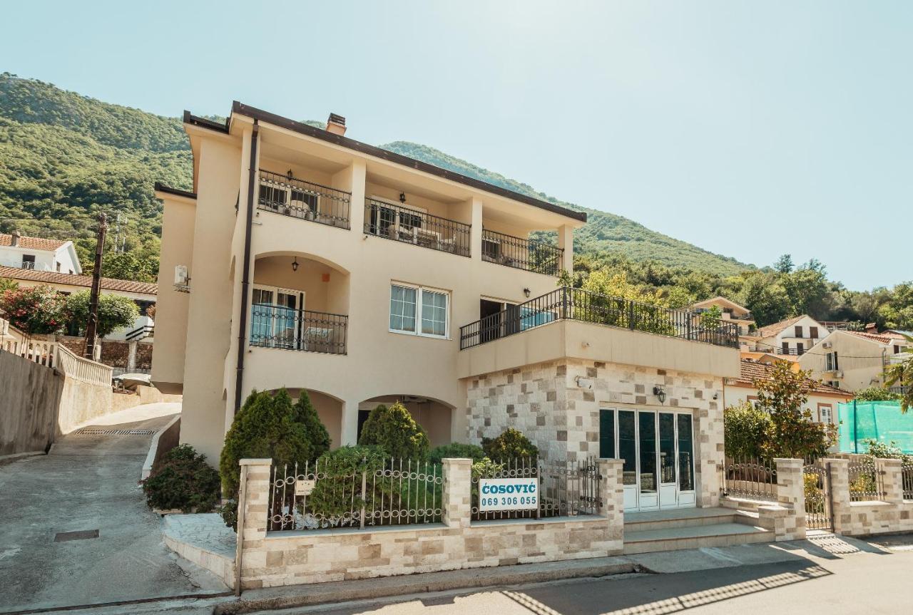 Apartments Cosovic Котор Екстер'єр фото