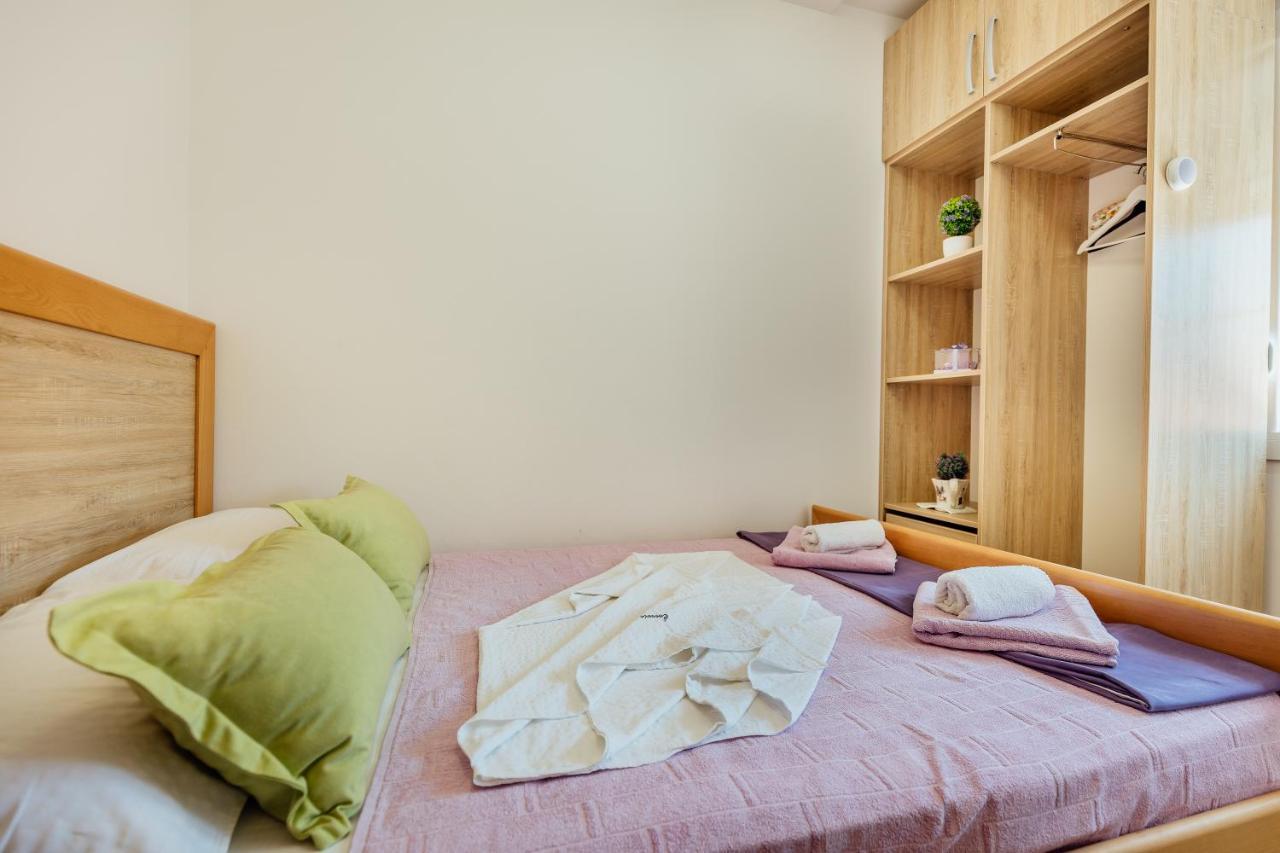 Apartments Cosovic Котор Екстер'єр фото