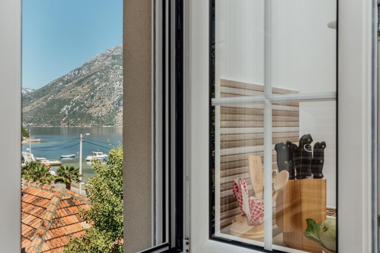 Apartments Cosovic Котор Екстер'єр фото