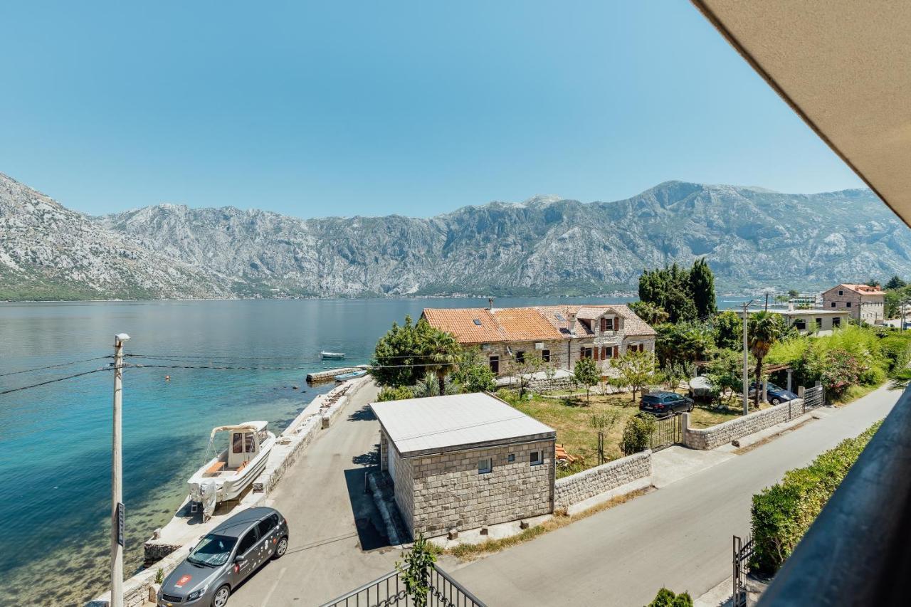Apartments Cosovic Котор Екстер'єр фото