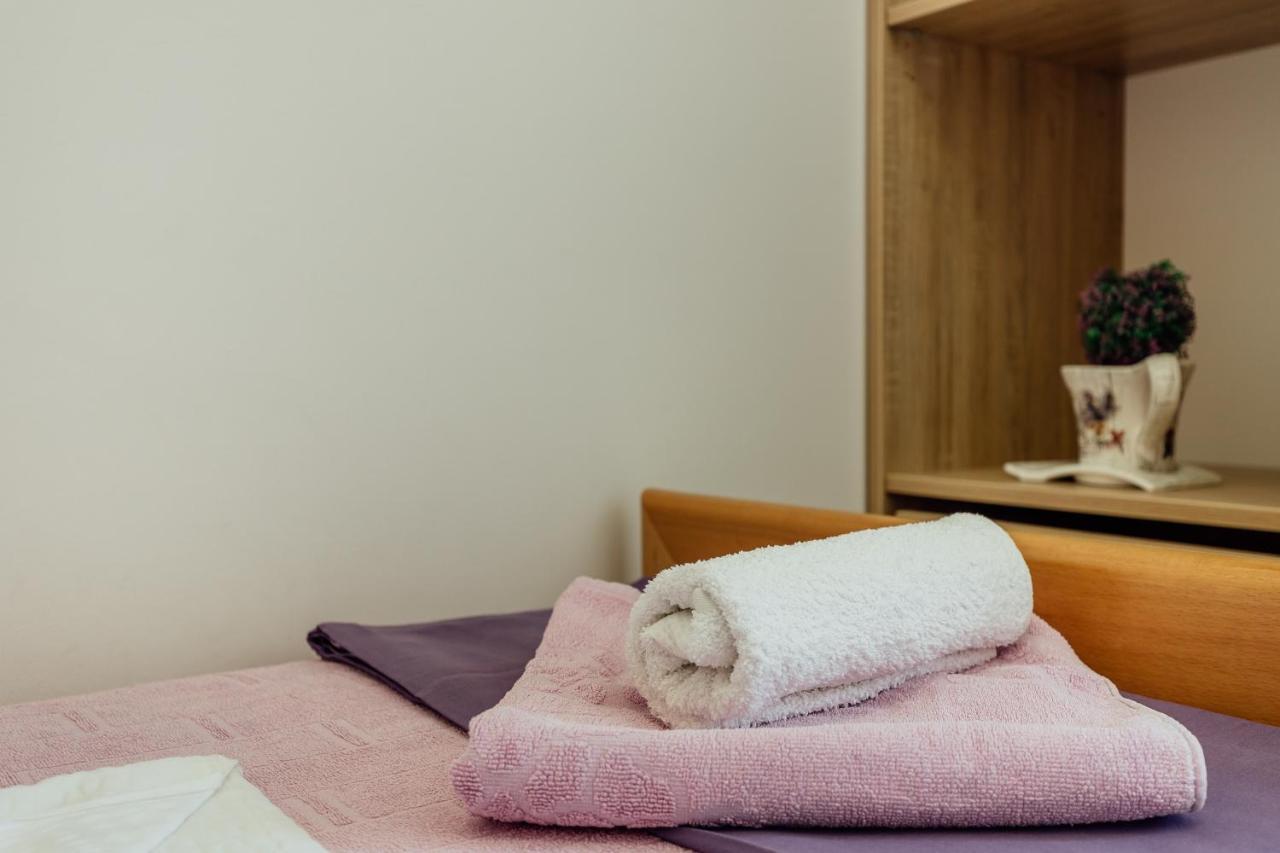 Apartments Cosovic Котор Екстер'єр фото